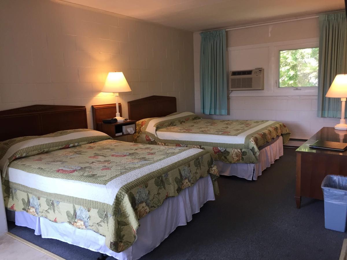 Doryman Motel Денис Порт Екстериор снимка